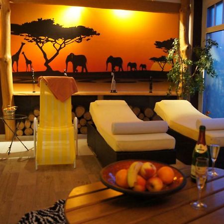 Hotel "Drei Rosen" Ohg Regina & Hans - Peter Fassbinder Leinefelde-Worbis Extérieur photo